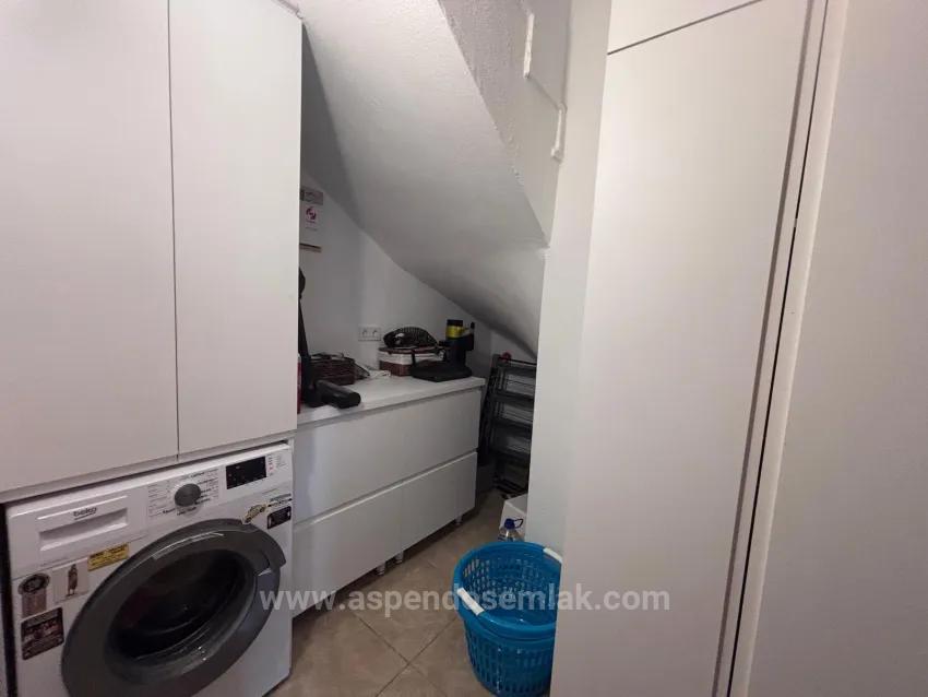 Угловой Участок Площадью 980 М2 С 5+1 Комнатами Продается В Дальяне, Мараш.