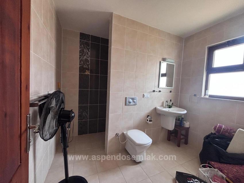 Вилла 5+1 На Продажу На Угловом Участке Площадью 980 М2 В Дальян-Мараше