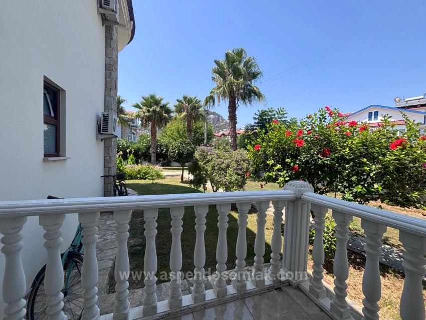 Вилла 5+1 На Продажу На Угловом Участке Площадью 980 М2 В Дальян-Мараше