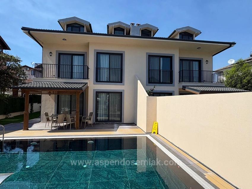 Для Продажи Vip-Вилла 4+1 в Dalyan Ortaca - 306 m²