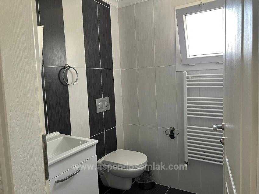 Угловой Участок, 600 М2, Вилла 3+1, Продается В Дальяне.