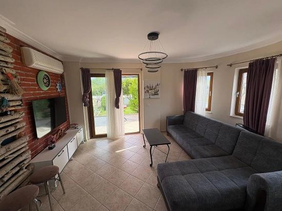 Вилла 3+1 На Продажу На Участке 566М2 В Дальян Гюльпынар