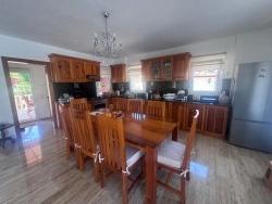 Продается Вилла Площадью 848 М² С 3 Спальнями И 1 Ванной Комнатой В Дальяне, С Видом На Гробницы Королей.