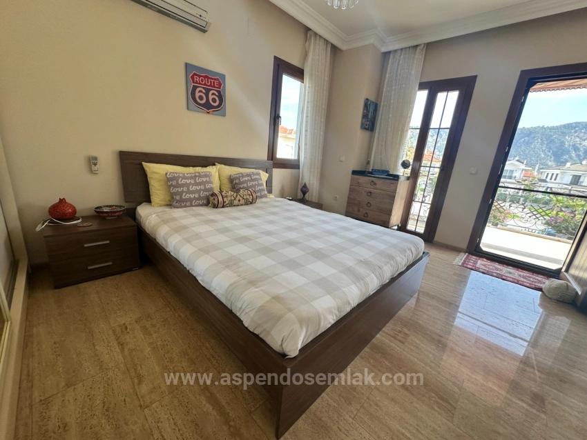 Dalyan Merkeze Yakın 500M2 Arsa İçerisinde 4+1 Satılık Villa