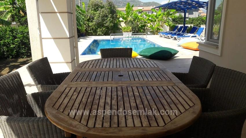 Dalyan Gülpınar 573M2 İçerisinde Satılık 4+1 Villa