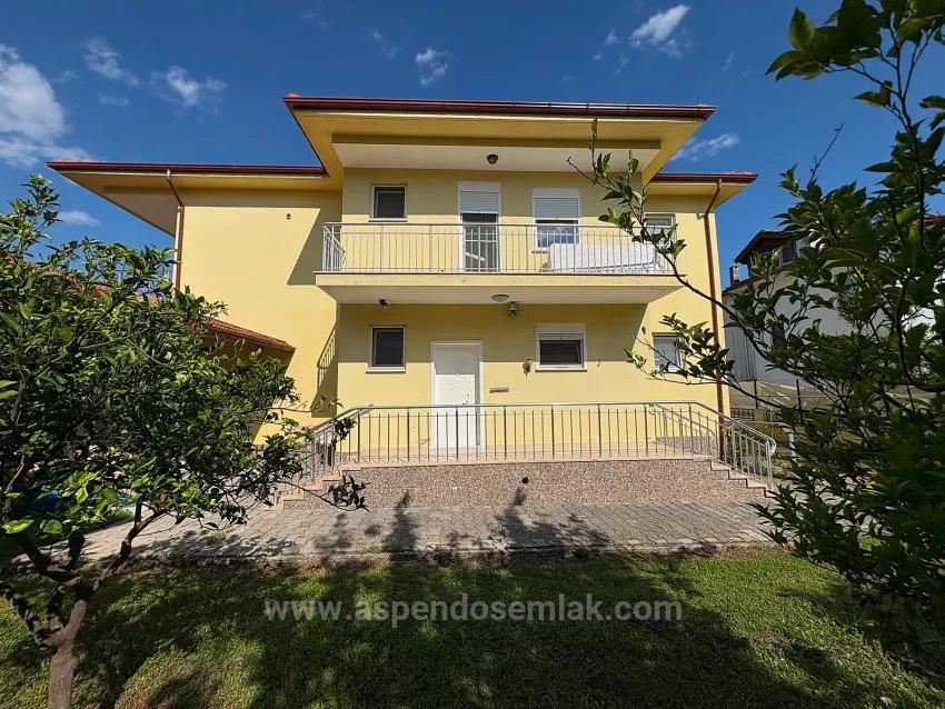Ortaca Dalyan Mah. Satılık 4+2 Müstakil Ev - 1.000 m²