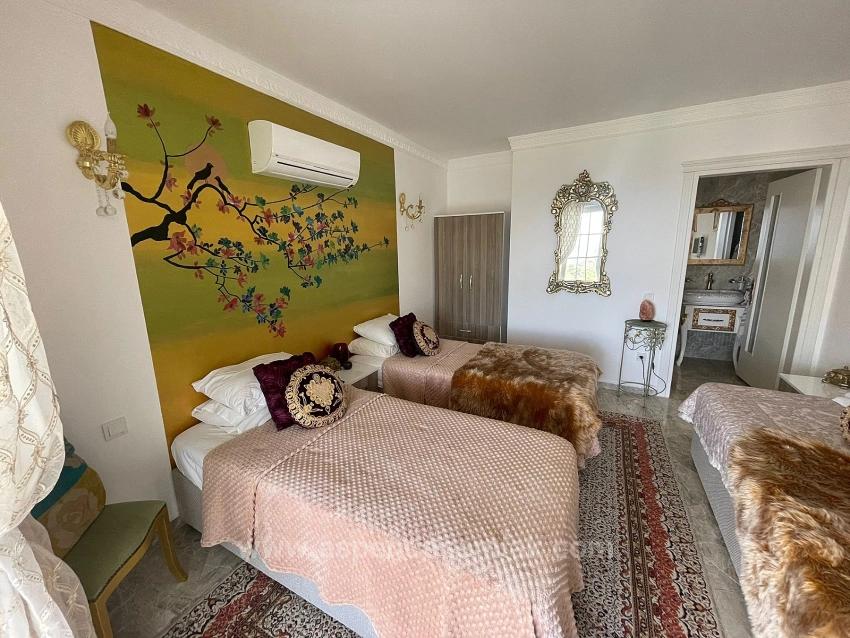 Ortaca Gökbel Mah. Satılık 7+1 Villa - 5.000 m²