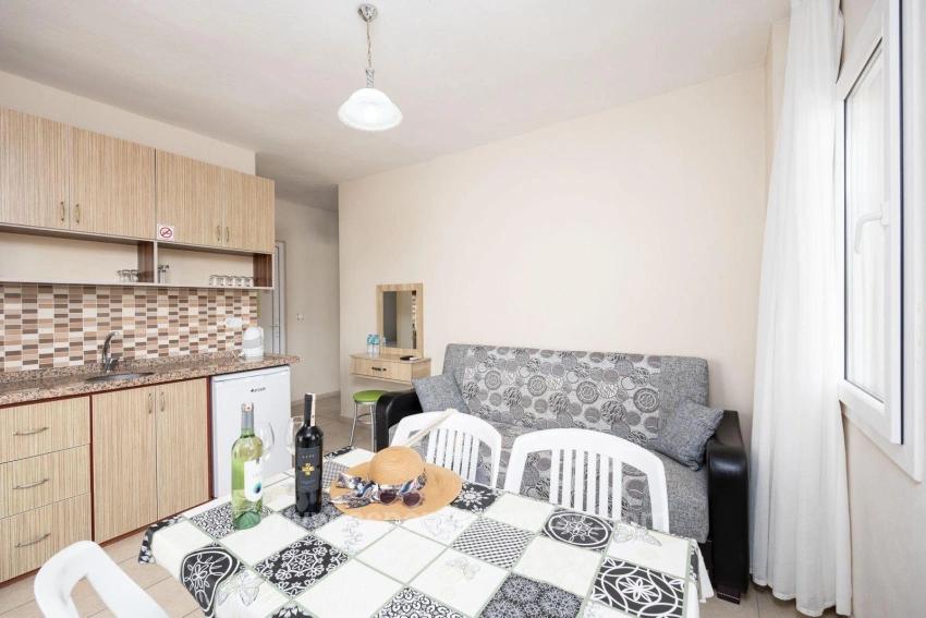 Dalyan'da 12 Odalı Satılık Apart Otel