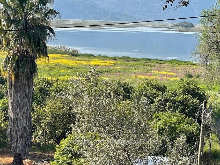 Çandır'da Göl Manzaralı 1252M2 Satılık Arsa