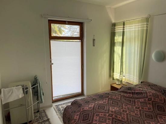 Eskiköy'de 2882 M2 Arsa İçerisinde Müstakil Satılık Tek Katlı Ev