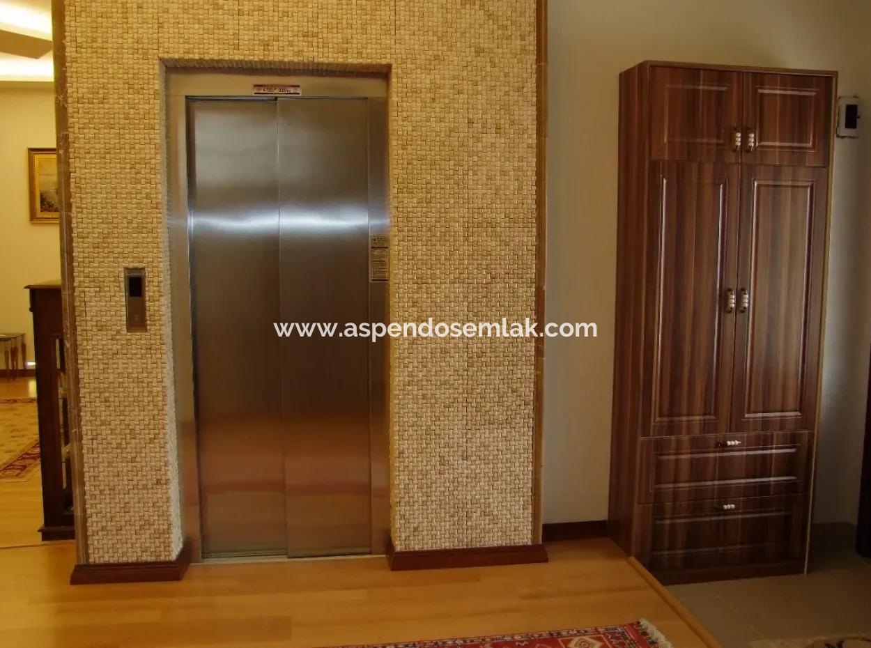 Ulada Satılık Lüks Villa Ulada 1078M2 Arsa İçinde Özel Yapılmış Satılık 4+1 Villa