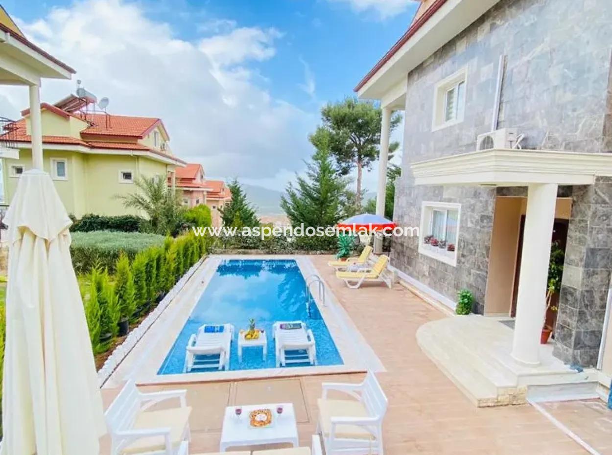 Fethiye Ovacık'ta 4+1 Satılık Villa