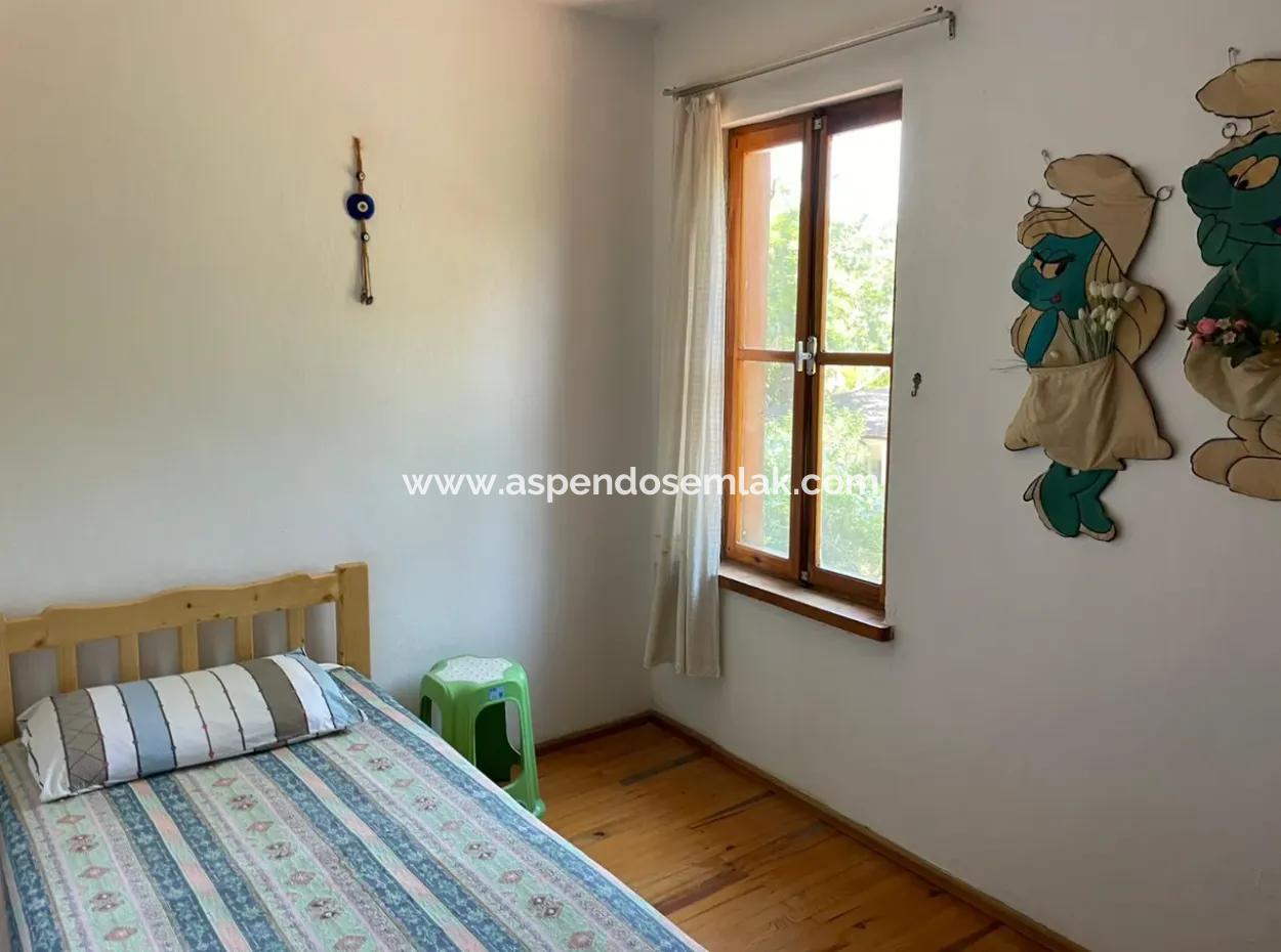 Dalyan Merkezde 5+1 Satılık Villa