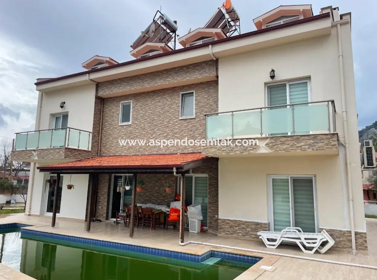 Dalyan Satılık 528M2 Arsa İçinde  4+1 Satılık Villa