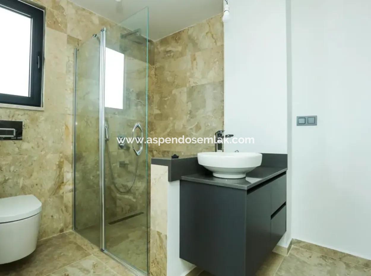 Sarıgerme'de Deniz Manzaralı Satılık Taş Villa