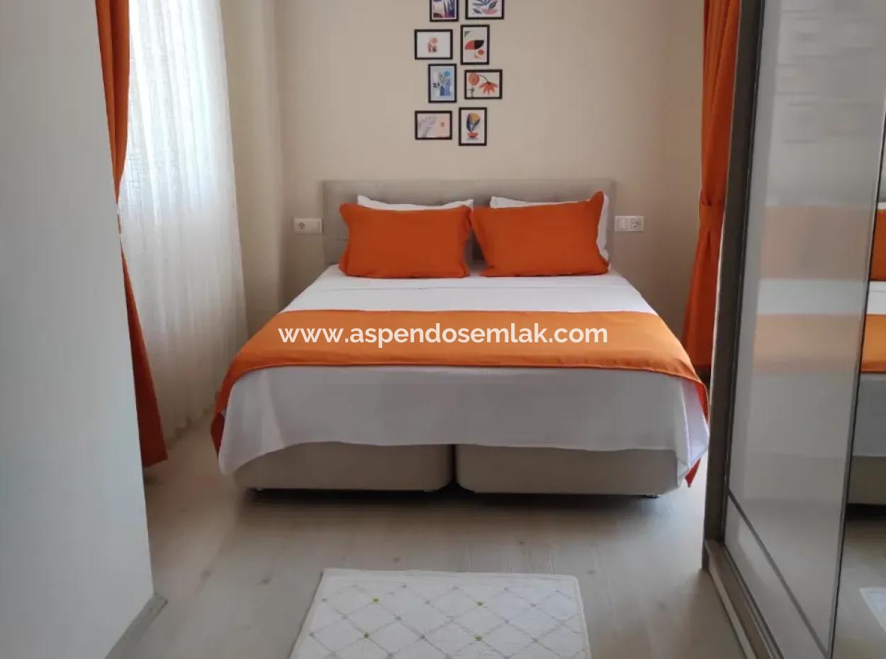 Dalyan Gülpınar'köşebaşı 545M2 Arsa İçinde Satılık 4+1 Villa