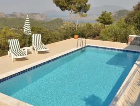 Gökbelde Satılık Villa Dalyan Gökbel İztuzuda Full Deniz Manzaralı Satılık Villa