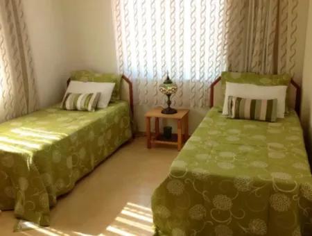 Dalyan Gülpınar'da 515M2 Köşe Başında Satılık 3+1 Villa