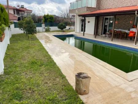 Dalyan Satılık 528M2 Arsa İçinde  4+1 Satılık Villa