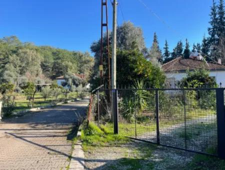 Tepearasın'da 1,260M2 Arsa İçinde Satılık Köy Evi
